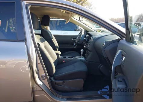 2015 Nissan Rogue Select S from USA, damaged, VIN JN8AS5MV8FW753044